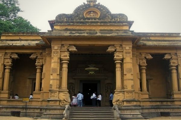 kelaniya vibhishana temple sri lanka